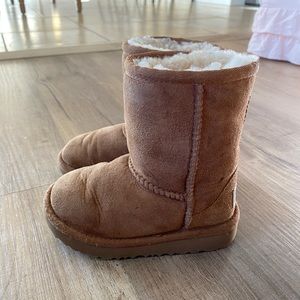 Toddler Size 8 Uggs